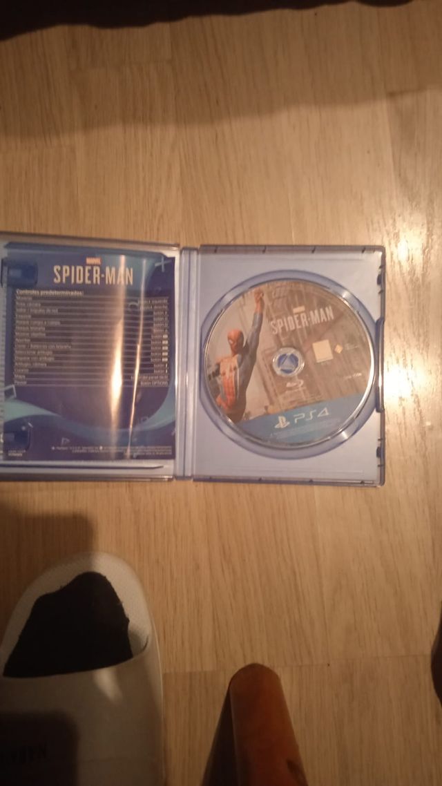 SPIDER-MAN PS4