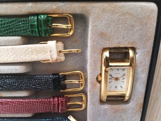 RELOJ QUARTZ MOVT JAPAN CON CINCO CORREA