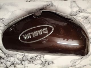 Tapa lateral izquierda Daelim Daystar