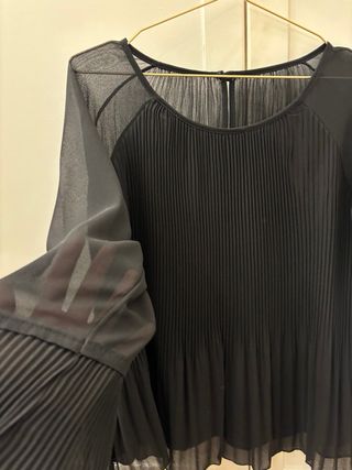 Blusa negra