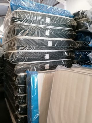 Liquidación de stock muebles