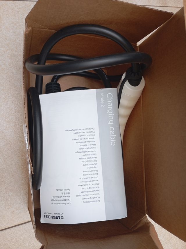 Cable de carga para coches