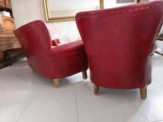 Sofa y dos sillones antiguos