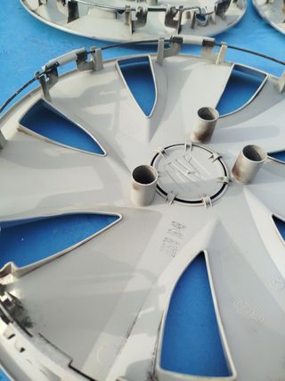  Tapacubos Seat originales 