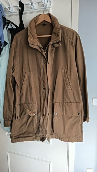 Parka de tela.