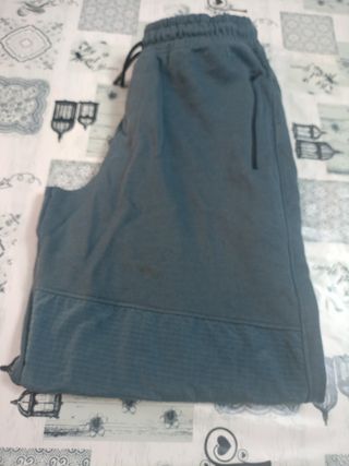 Pantalón cargo largo zara