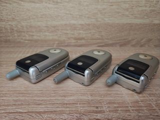 Motorola V220 Plateado