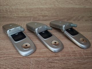 Motorola V220 Plateado