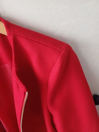 Chaquetón rojo de paño