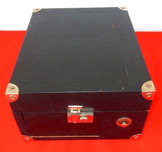 Gramola de maleta Gekaica - años 1940