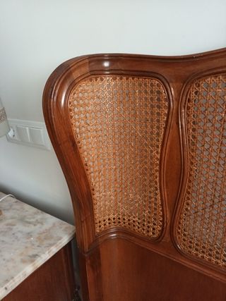 Cama clásica rejilla ratan ebanista