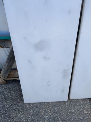 Mármol blanco Ibiza, pulido a medida