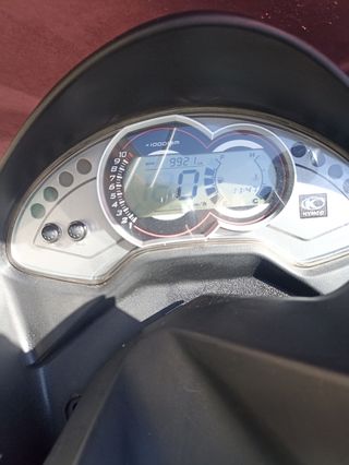 Moto scooter Kymco K-xct 125