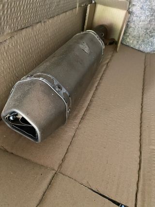 Escape akrapovic