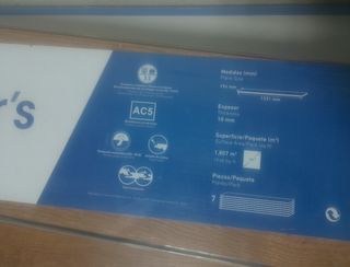 Suelo Laminado AC5 10 MM Modelo Nogal. 5 cajas.