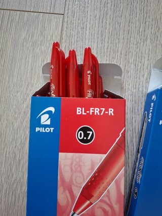 Bolígrafos pilot Frixion verde