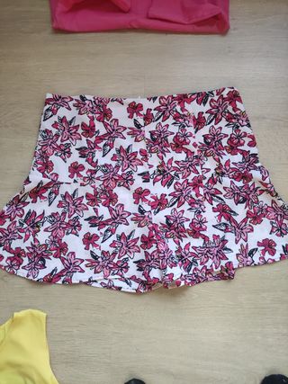 Conjunto falda pantalón y top