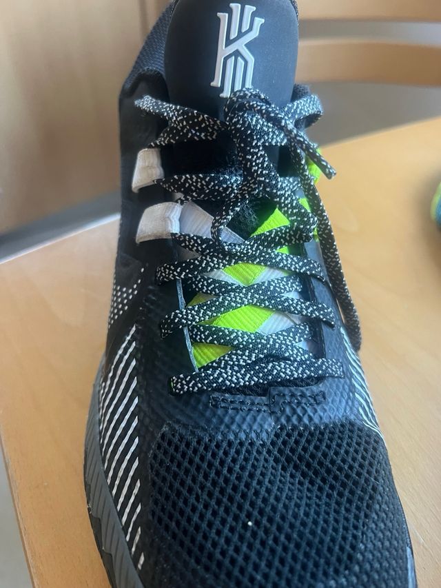 Zapatillas baloncesto NIKE Kyrie Flytrap V 