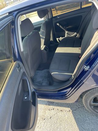 Volkswagen Golf 2005