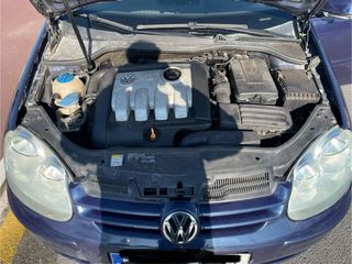 Volkswagen Golf 2005