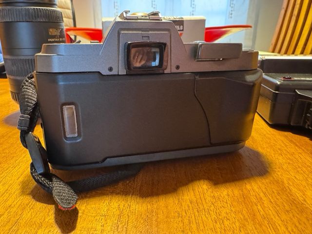 Pack camara reflex + objetivos Pentax P30