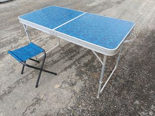 Mesa plegable de camping  