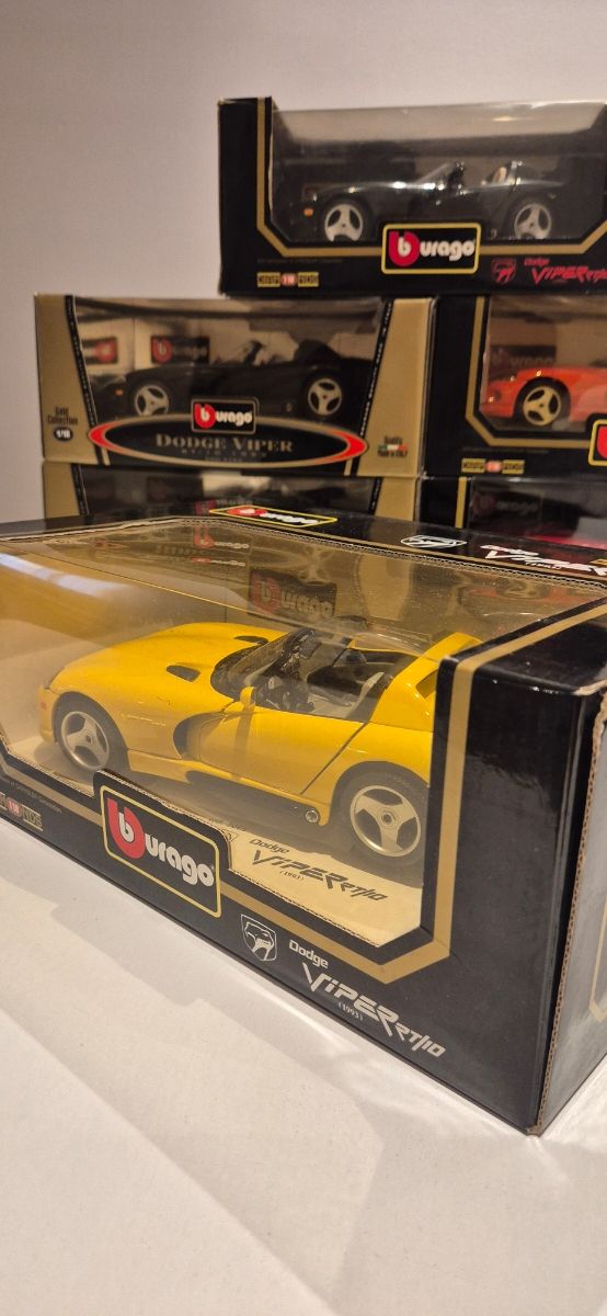 Dodge Viper rt10 1:18 amarillo