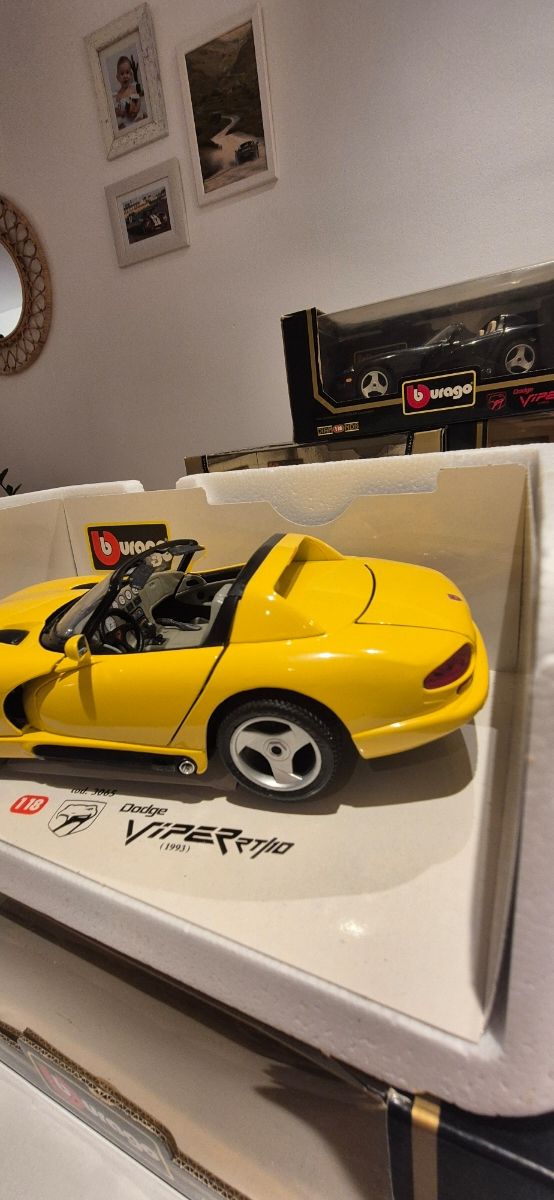Dodge Viper rt10 1:18 amarillo