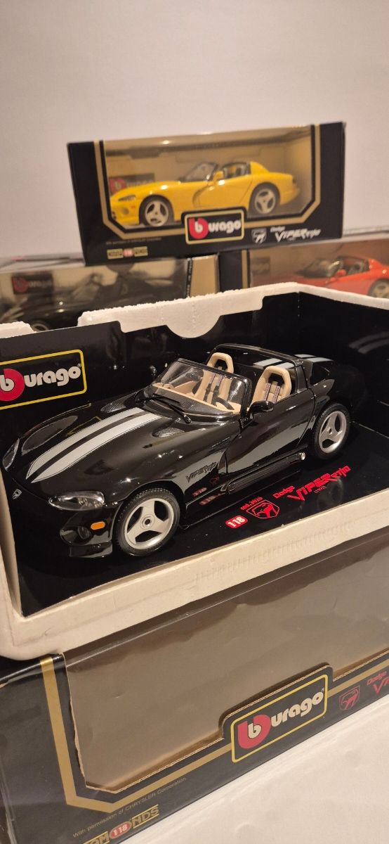 Dodge Viper rt10 1:18 Negro rayas