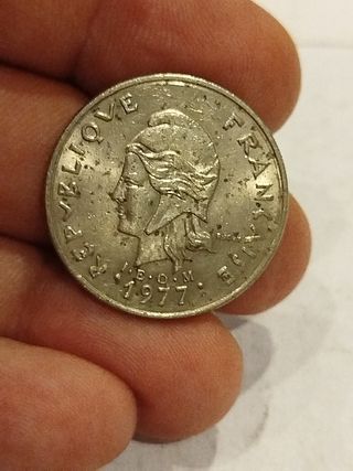 Monedas de la Polinesia Francesa 