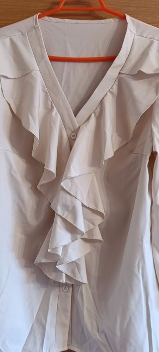 Blusa volantes