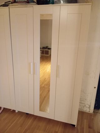 Tocador antiguo de madera