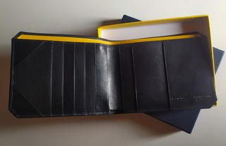 Portafoglio Nuovo in confezione originale