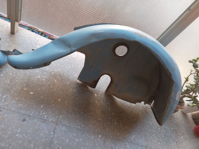 Aleta derecha Citroen 2Cv