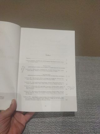 Introduccion a la psicologia del aprendizaje asociativo / Introduction to the psychology of associative learning (Spanish Edition)