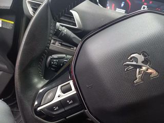 Peugeot 5008 1.5 BLUEHDI ACTIVE - 5 ASIENTOS