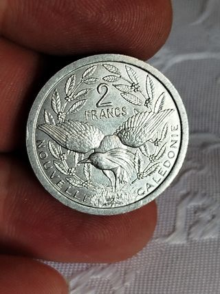 Nueva Caledonia 2 francos 1996  moneda