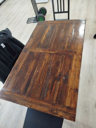 Mesa estilo vintage base de hierro forja