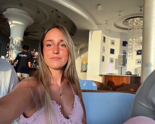 Clases particulares y cuidado de niños.