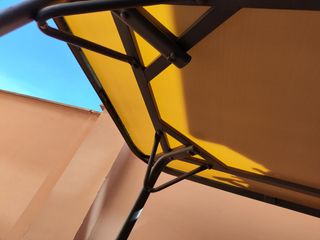 Mesa para terraza jardín metálica y de cristal