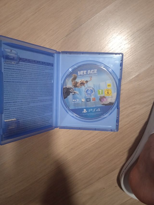 ICE AGE UNA AVENTURA DE BELLOTAS