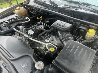 Jeep Grand Cherokee 4.0 manual