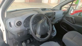 Peugeot e-Partner 2012