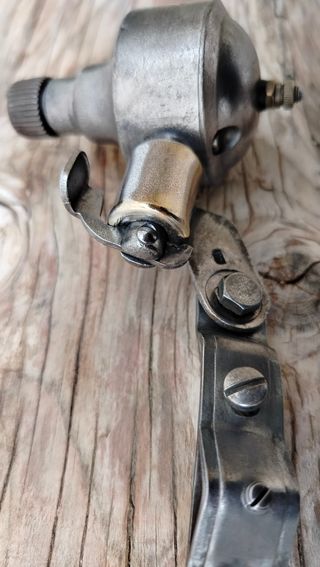 Dinamo bicicleta Dansi