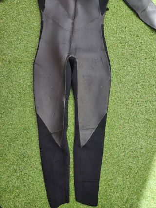 Neoprene, neopreno.
