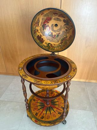 Mueble bar globo terraqueo