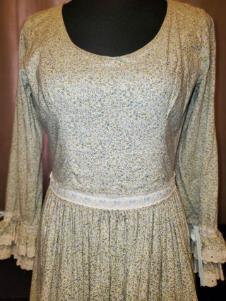 Traje de flamenca flores liberty