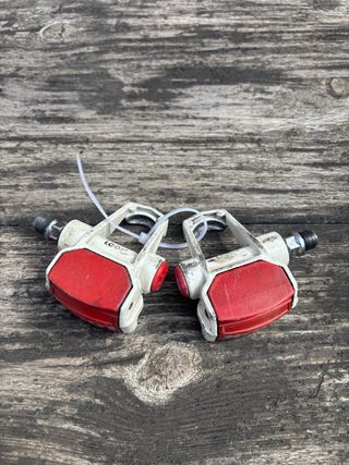 Pedales automaticos