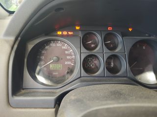 Mitsubishi Montero 2002