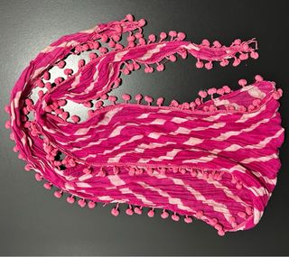 Pañuelo Benetton.